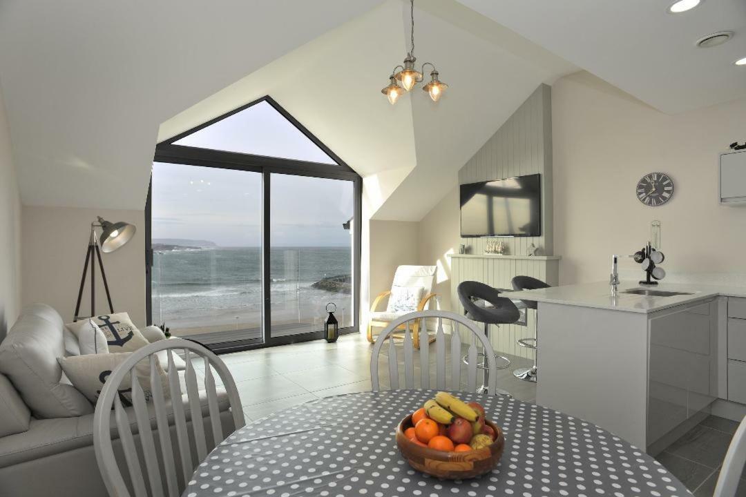 Apartment 10, South Pier, 13-14 Kerr Street, 波特拉什 外观 照片